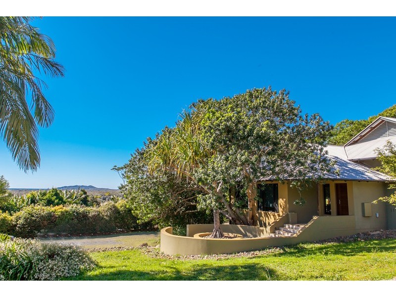 15 Cape Vista Drive, Ewingsdale NSW 2481