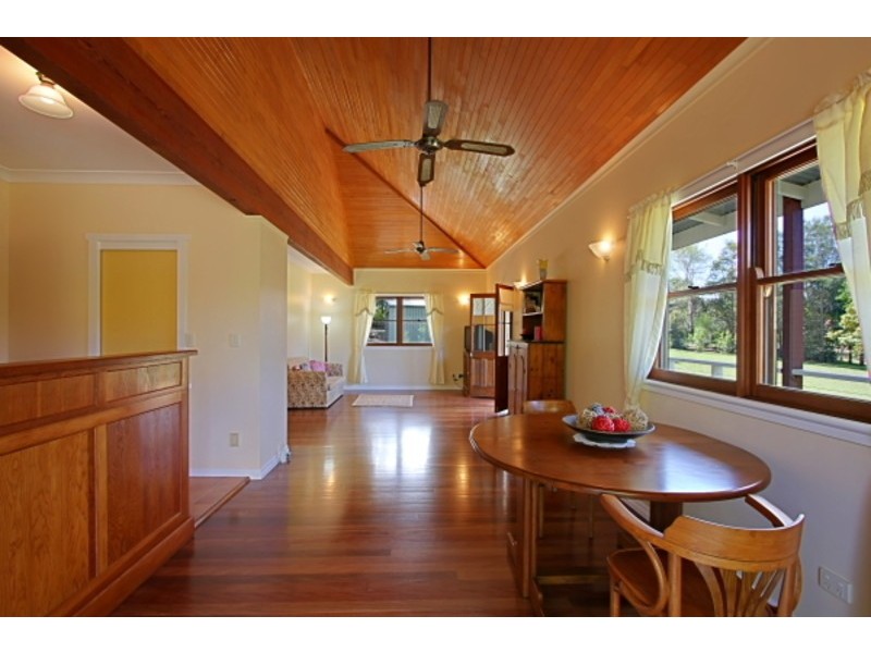 71 Plantation Drive, Ewingsdale NSW 2481