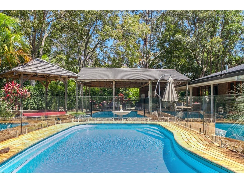 15 Plantation Drive, Ewingsdale NSW 2481