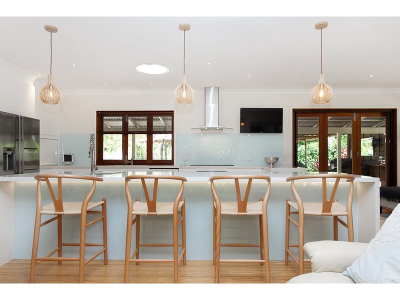 15 Plantation Drive, Ewingsdale NSW 2481