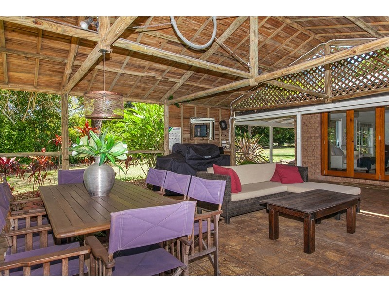 15 Plantation Drive, Ewingsdale NSW 2481