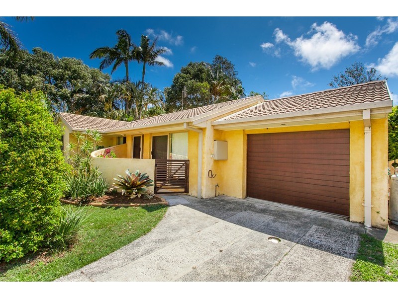 41 Beech Drive, Suffolk Park NSW 2481