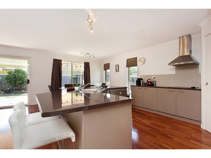 12 Miram Place, Ocean Shores NSW 2483