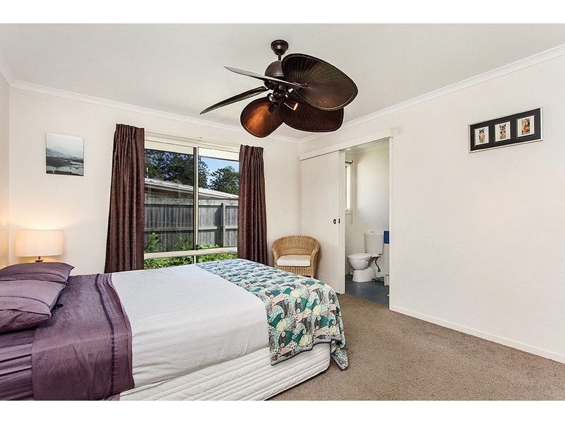 12 Miram Place, Ocean Shores NSW 2483