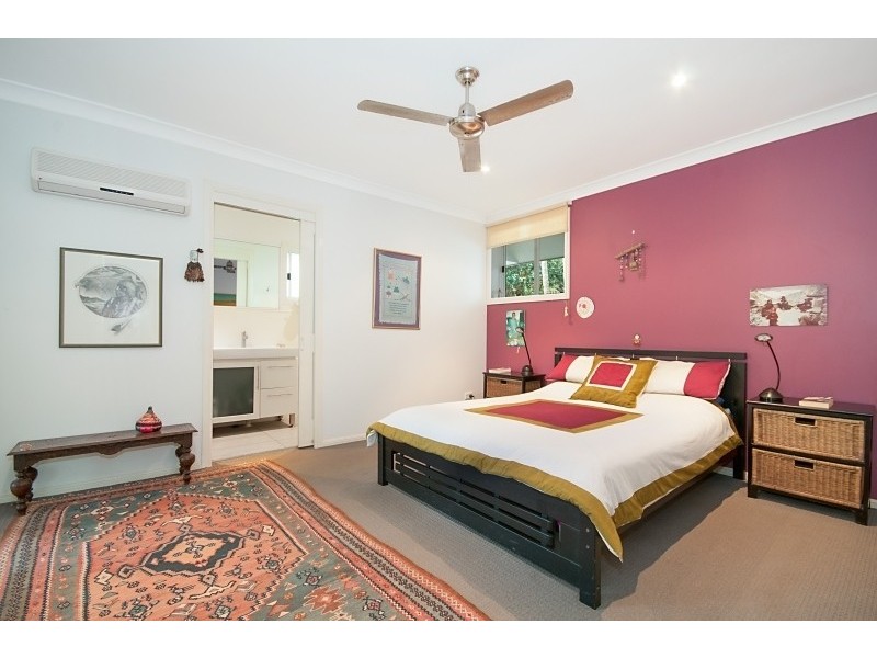 18 Caniaba Crescent, Suffolk Park NSW 2481
