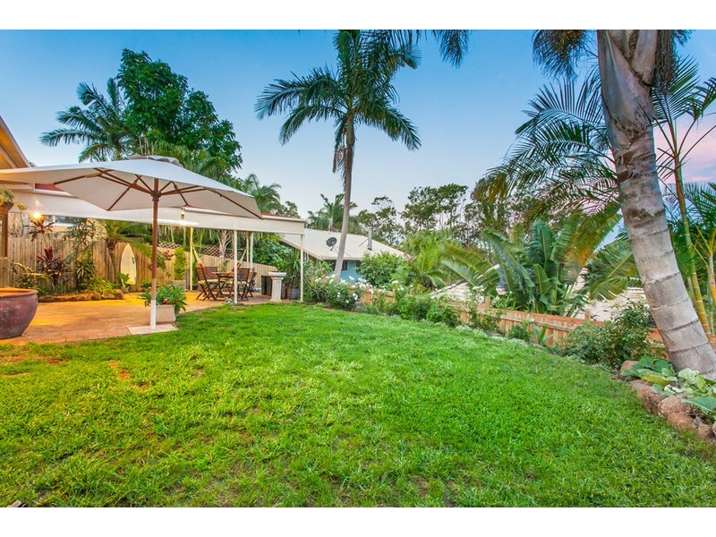 16 Beech Drive, Suffolk Park NSW 2481