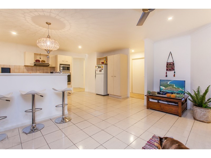 16 Beech Drive, Suffolk Park NSW 2481