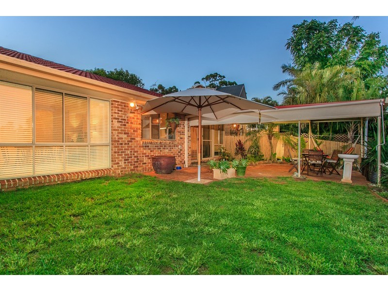 16 Beech Drive, Suffolk Park NSW 2481