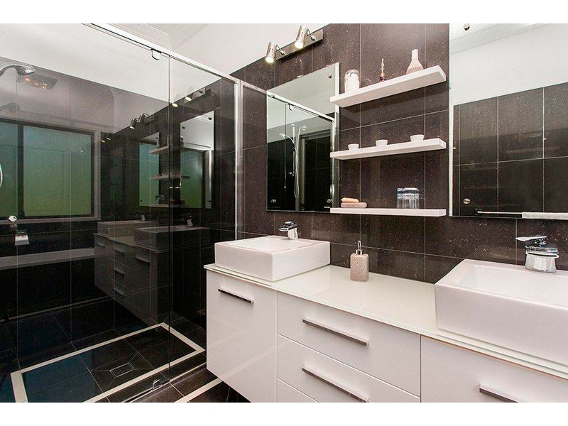 17 Brookview Court, Ewingsdale NSW 2481