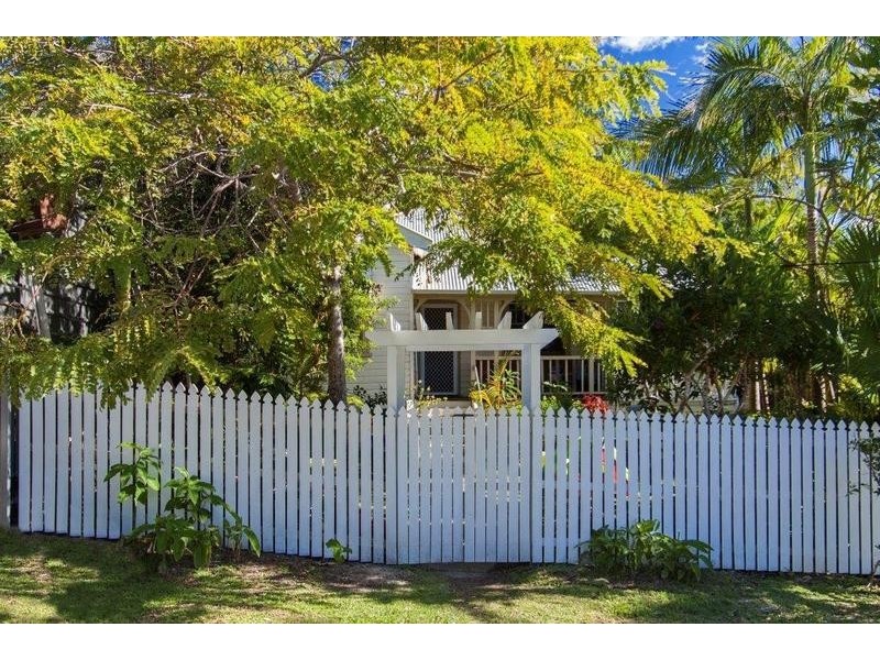 28-32  Bangalow Road, Byron Bay NSW 2481