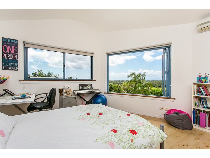 9 Cape Vista Drive, Ewingsdale NSW 2481