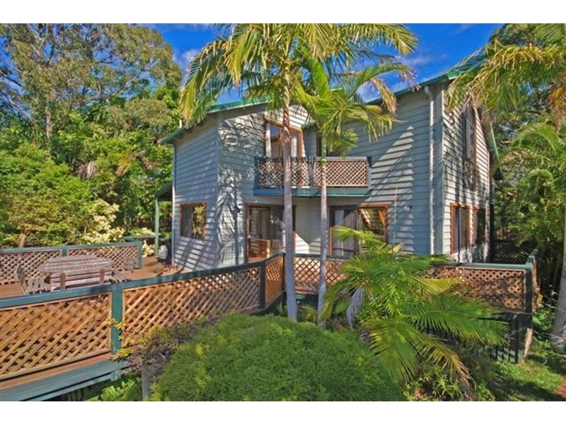 8 Tamarind Court, Suffolk Park NSW 2481