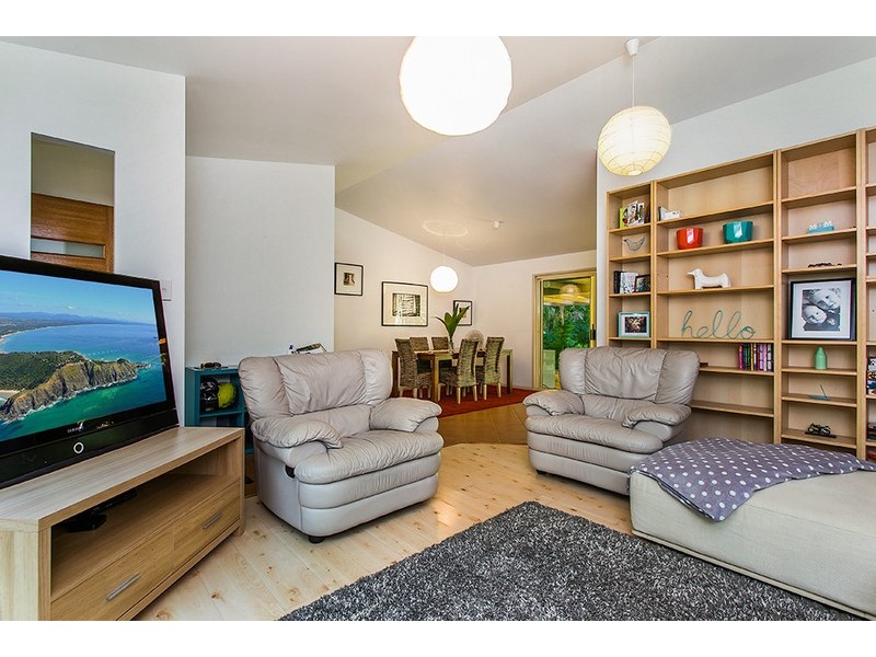 28 Bottlebrush Crescent, Suffolk Park NSW 2481