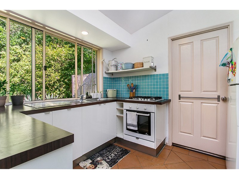 28 Bottlebrush Crescent, Suffolk Park NSW 2481