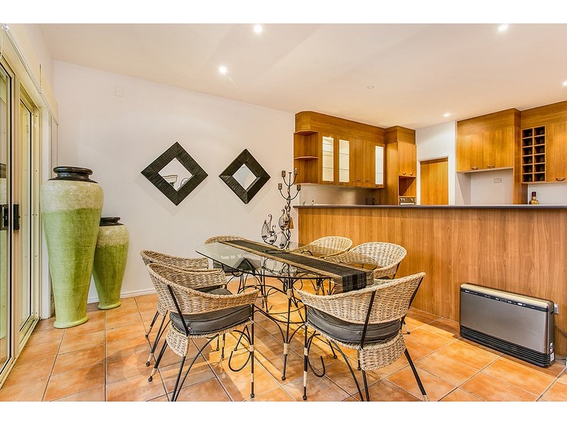 2/2B Kalemajere Drive, Suffolk Park NSW 2481