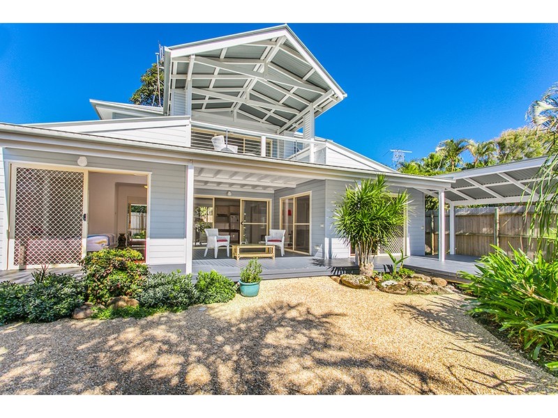 23 Kalemajere Drive, Suffolk Park NSW 2481