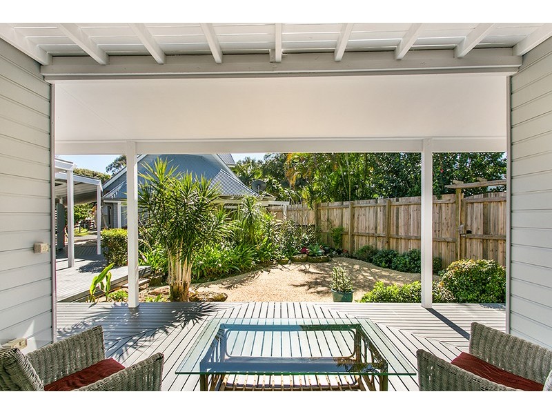 23 Kalemajere Drive, Suffolk Park NSW 2481