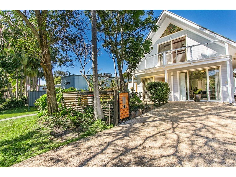 23 Kalemajere Drive, Suffolk Park NSW 2481