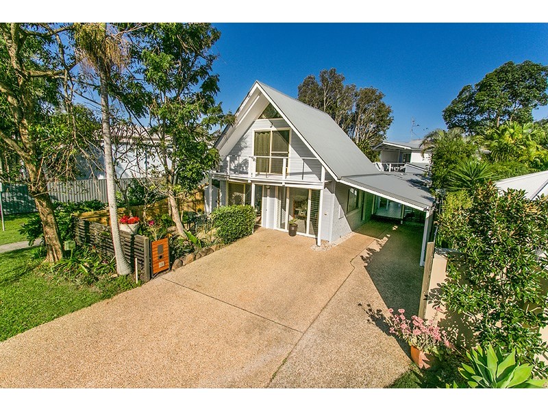 23 Kalemajere Drive, Suffolk Park NSW 2481