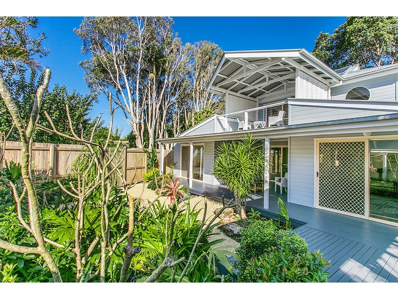 23 Kalemajere Drive, Suffolk Park NSW 2481