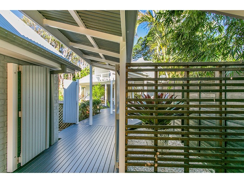 23 Kalemajere Drive, Suffolk Park NSW 2481