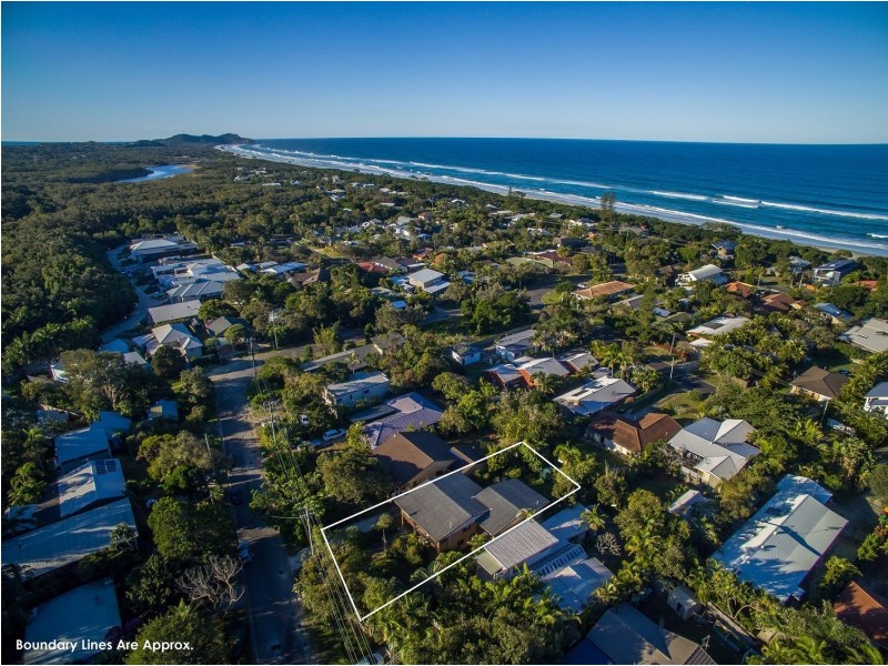 9 Armstrong Street, Suffolk Park NSW 2481