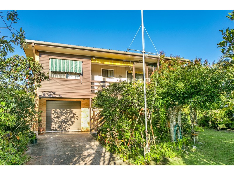 9 Armstrong Street, Suffolk Park NSW 2481