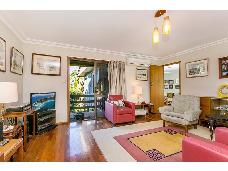 9 Armstrong Street, Suffolk Park NSW 2481