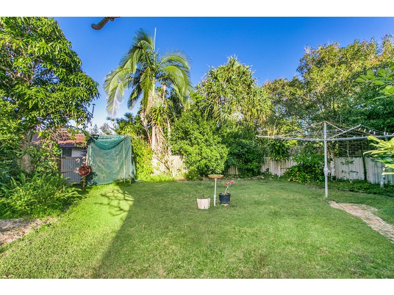 9 Armstrong Street, Suffolk Park NSW 2481