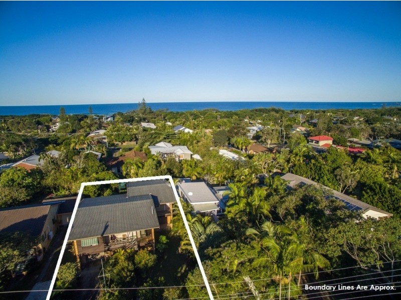 9 Armstrong Street, Suffolk Park NSW 2481