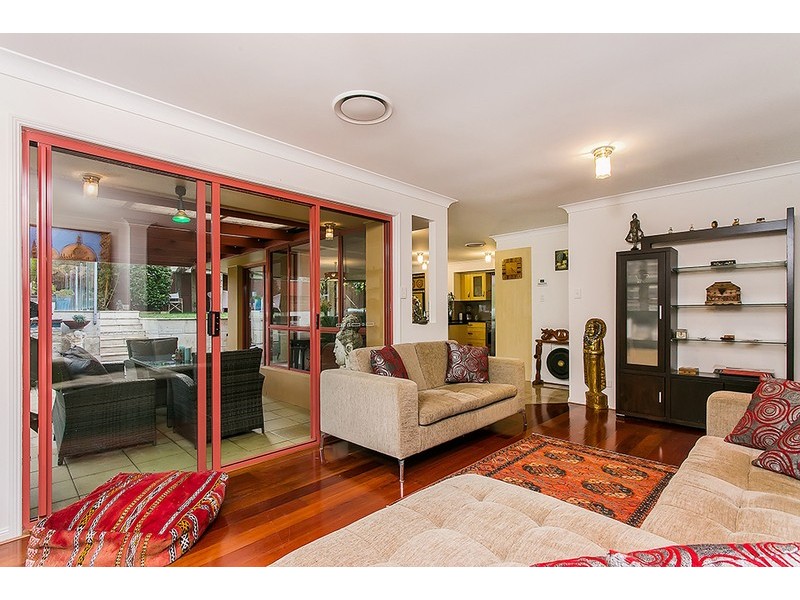 25 Bottlebrush Crescent, Suffolk Park NSW 2481