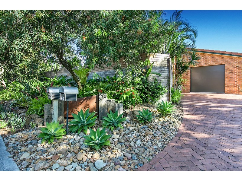 1/6  Beachside Drive, Suffolk Park NSW 2481