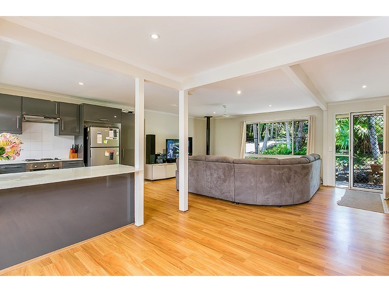 33 Plantation Drive, Ewingsdale NSW 2481