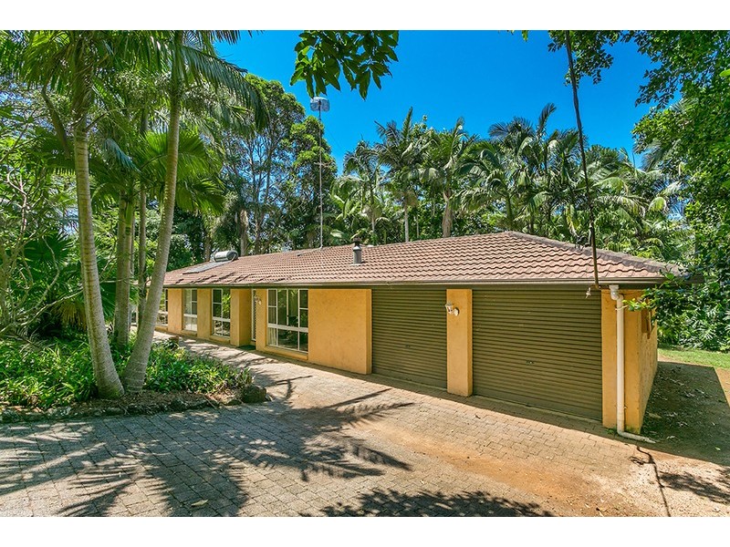 33 Plantation Drive, Ewingsdale NSW 2481