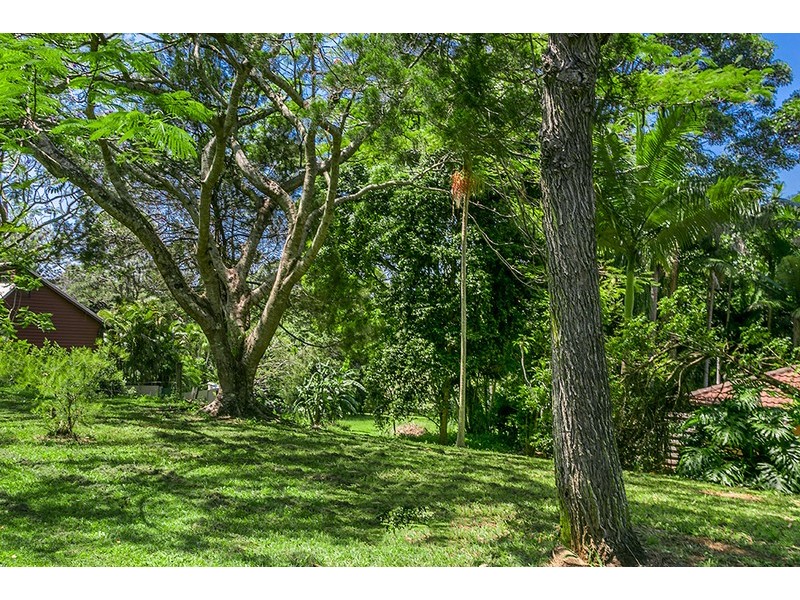 33 Plantation Drive, Ewingsdale NSW 2481