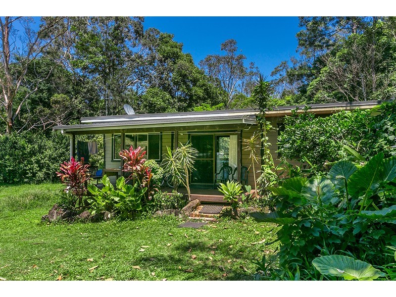 33 Plantation Drive, Ewingsdale NSW 2481