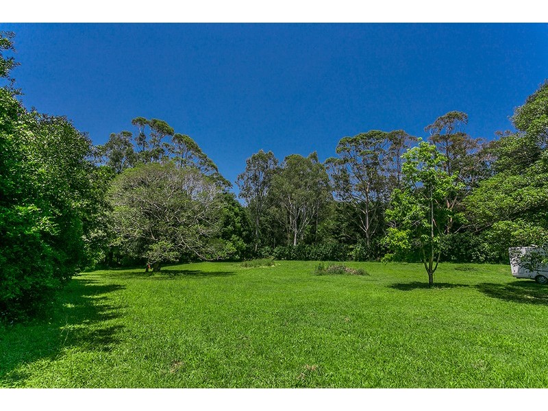 33 Plantation Drive, Ewingsdale NSW 2481