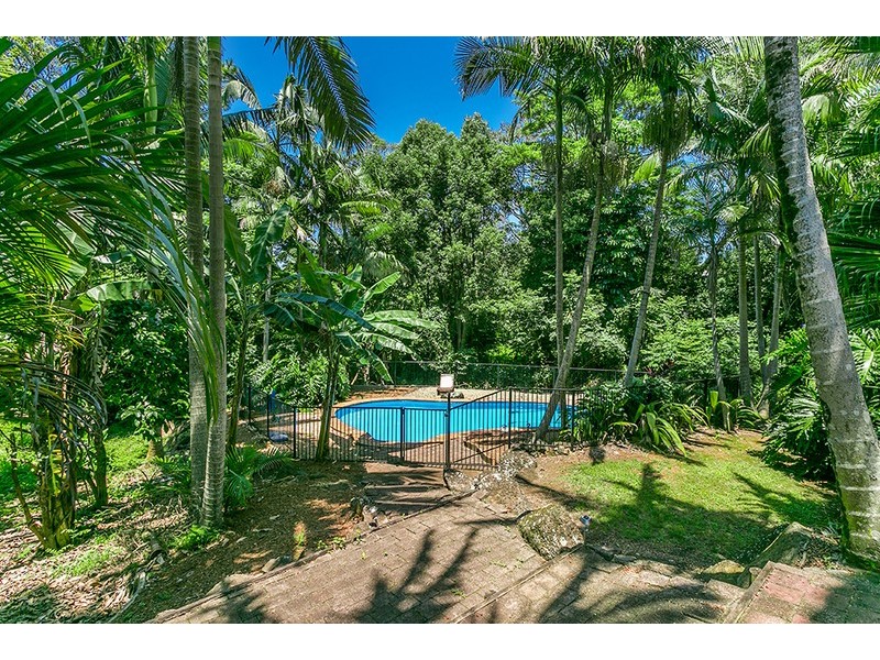 33 Plantation Drive, Ewingsdale NSW 2481