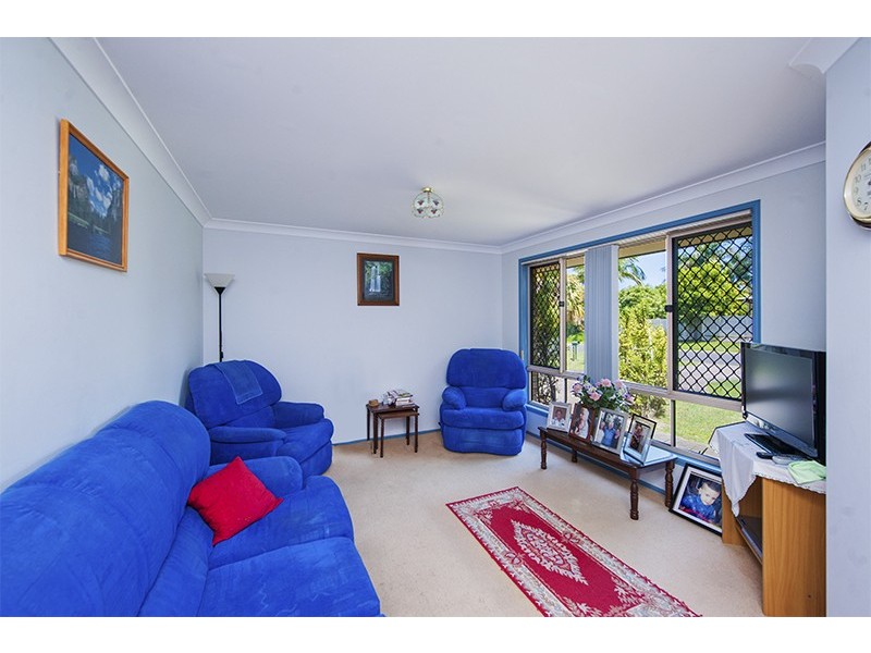 4 Coogera Circuit, Suffolk Park NSW 2481