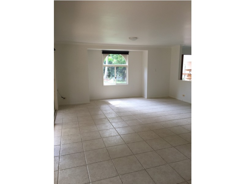 1/1 Sallywattle Drive, Suffolk Park NSW 2481