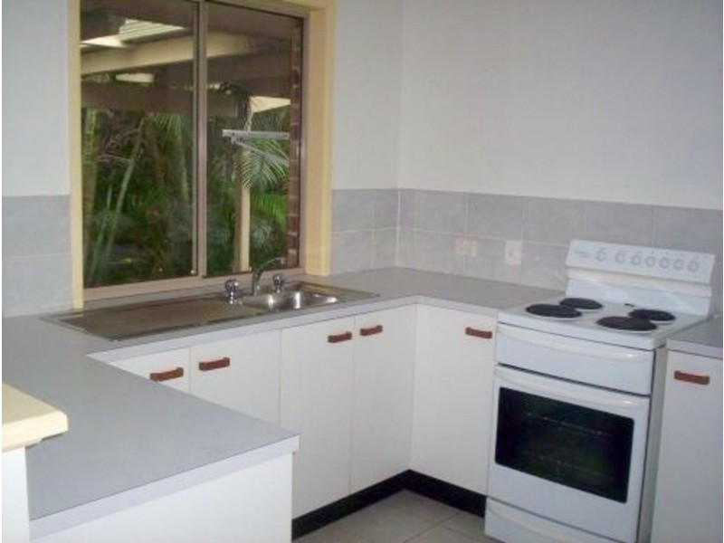 2/21 Sunrise Blvd, Byron Bay NSW 2481