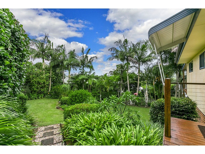 4 Barby Crescent, Bangalow NSW 2479