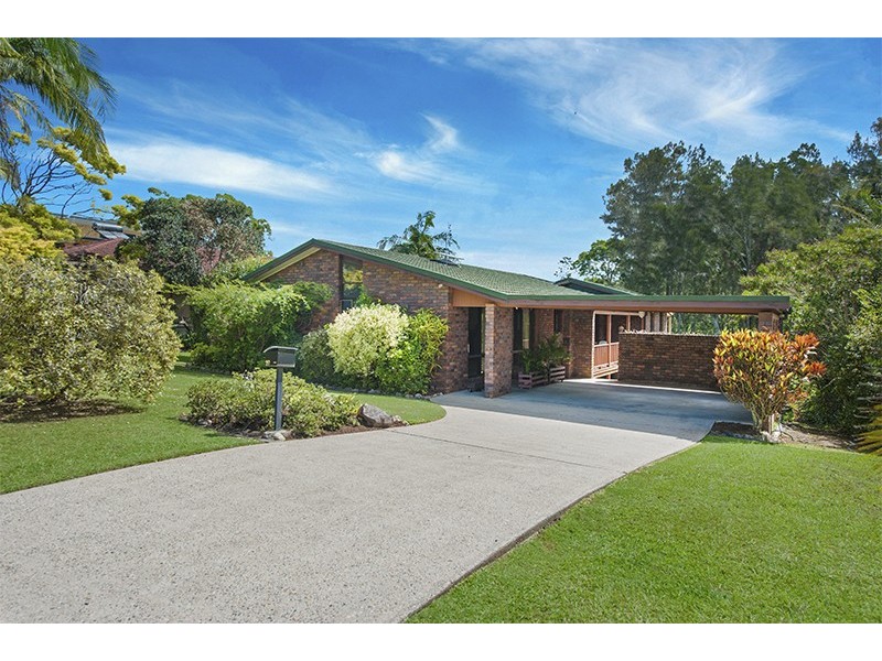 19 Wirree Drive, Ocean Shores NSW 2483