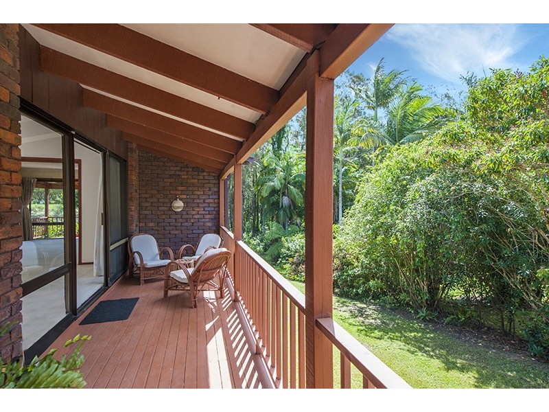 19 Wirree Drive, Ocean Shores NSW 2483