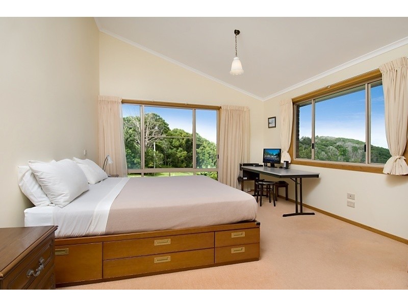 140  Grays Lane, Tyagarah NSW 2481