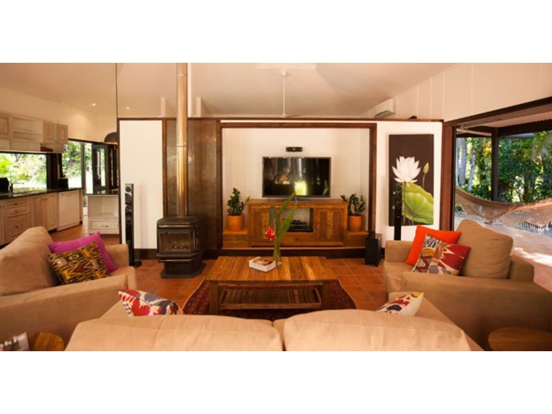 House at 19 Taylors Lane, Byron Bay NSW 2481
