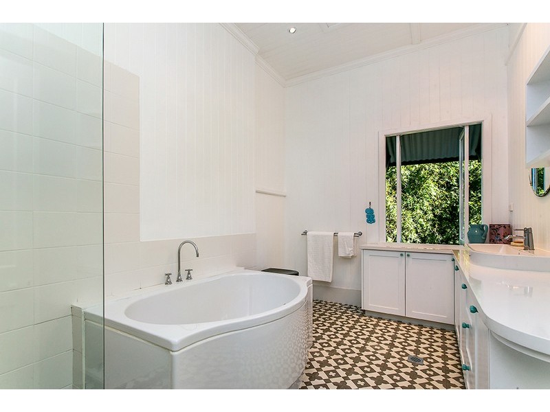 120 Lagoon Drive, Myocum NSW 2481