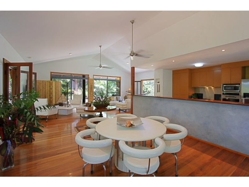 9 Angus Place, Byron Bay NSW 2481