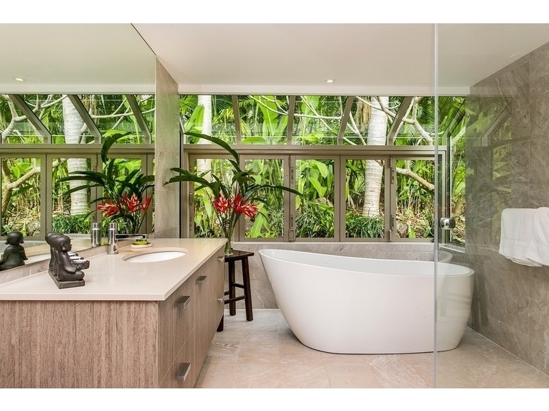 5 Bay Vista Lane, Ewingsdale NSW 2481