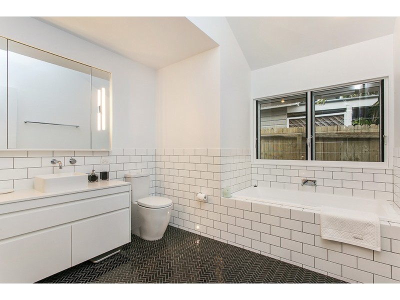 60 Carlyle Street, Byron Bay NSW 2481